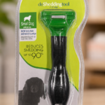 Фурмінатор з кнопкою для маленьких довгошерстих собак FURminator short Hair Small Dog 4.5 см — фото 4