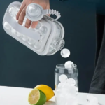 Портативна силіконова форма для льоду пляшка 2 в 1 ICE CUBE TRAY складана на 17 кульок — фото 5