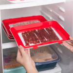 Розумний піднос для зберігання їжі Supretto з кришкою для нарізки та продуктів — фото 3