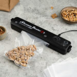 Вакууматор Vacuum Sealer вакуумний пакувальник для їжі, побутовий вакууматор чорний — фото 5
